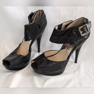 Michael Kors Heidi Platform Black Leather Peep Toe Ankle Buckle Heels Size 7